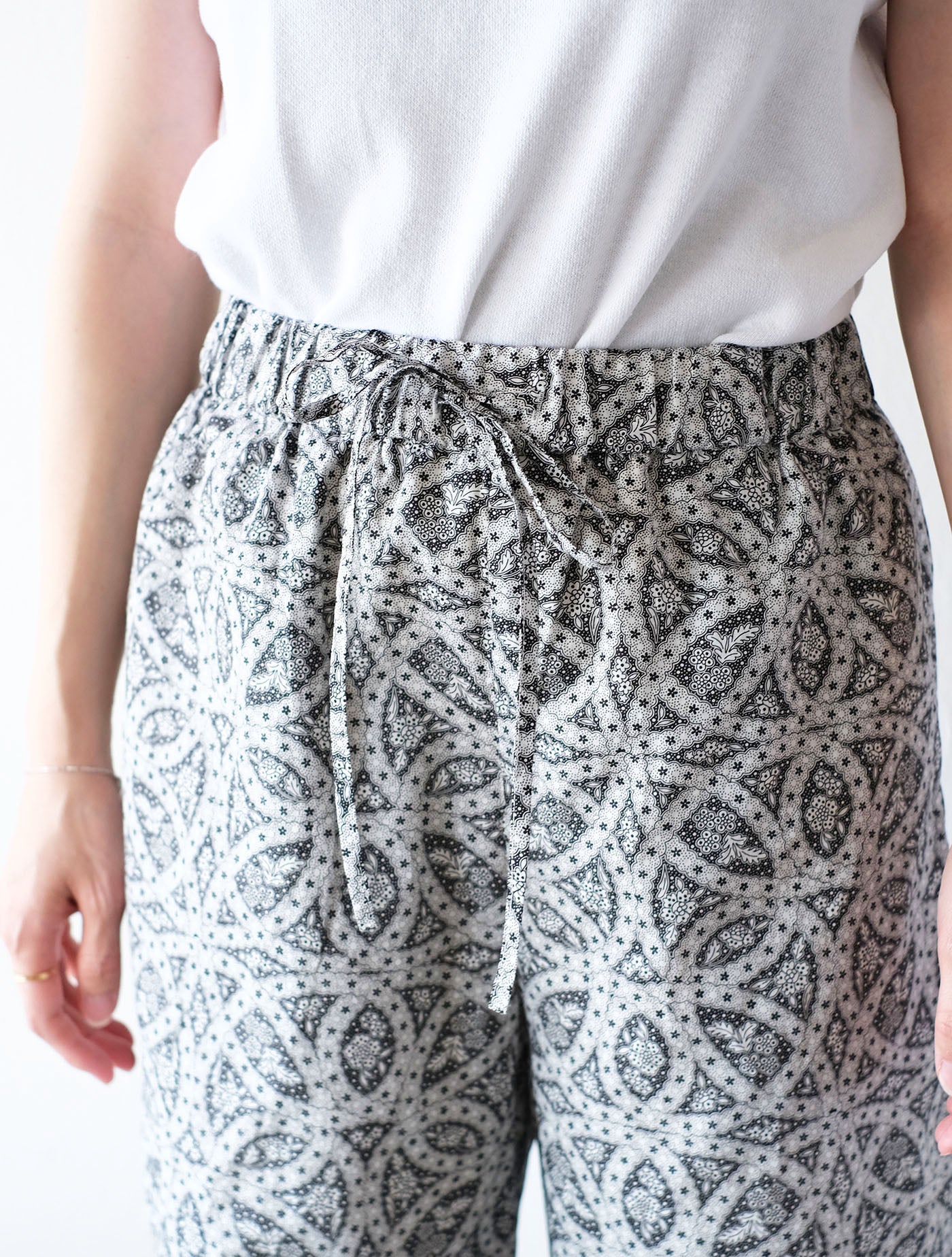 パンツ "LIBERTY EASY PANTS" black (Lim home)