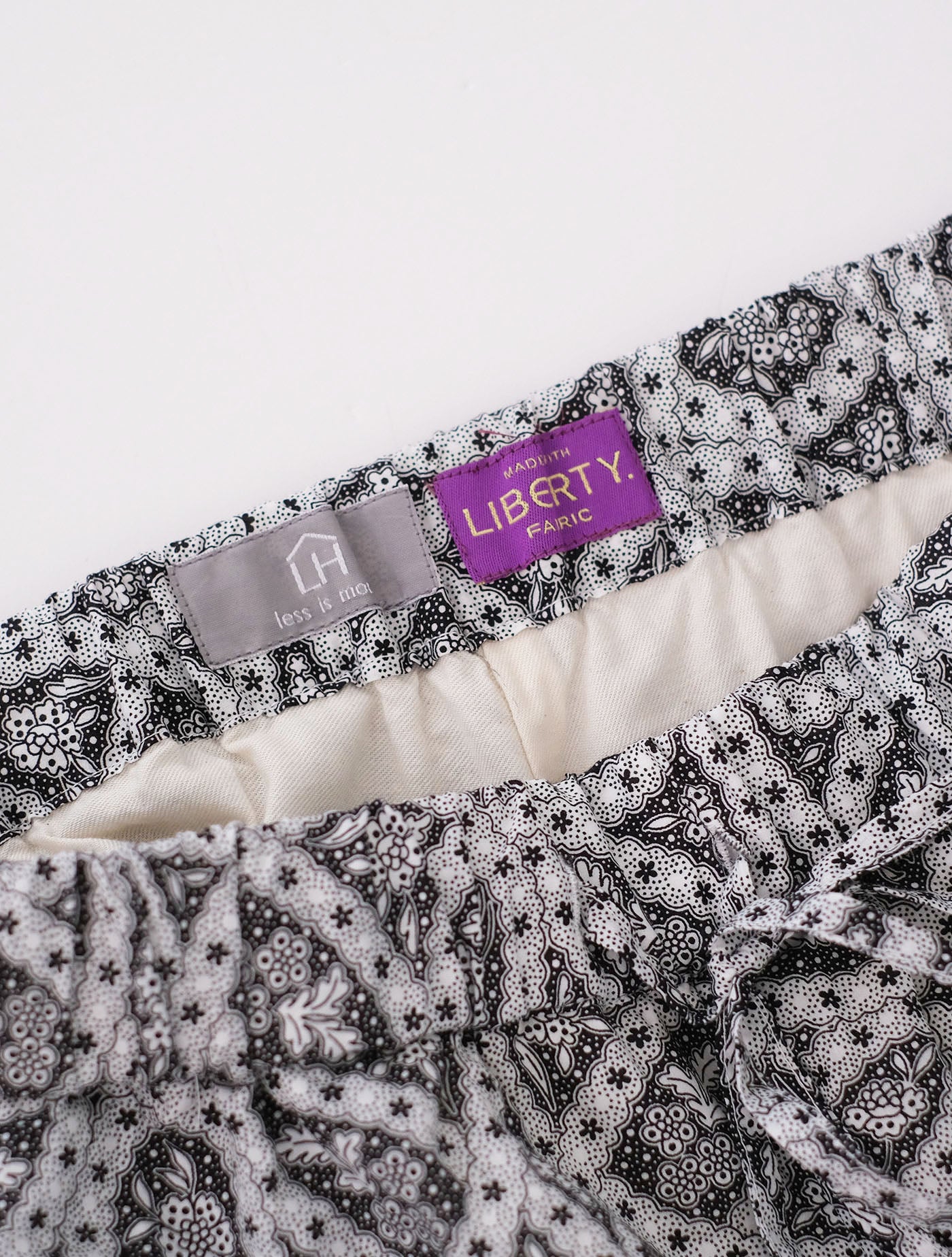 パンツ "LIBERTY EASY PANTS" black (Lim home)