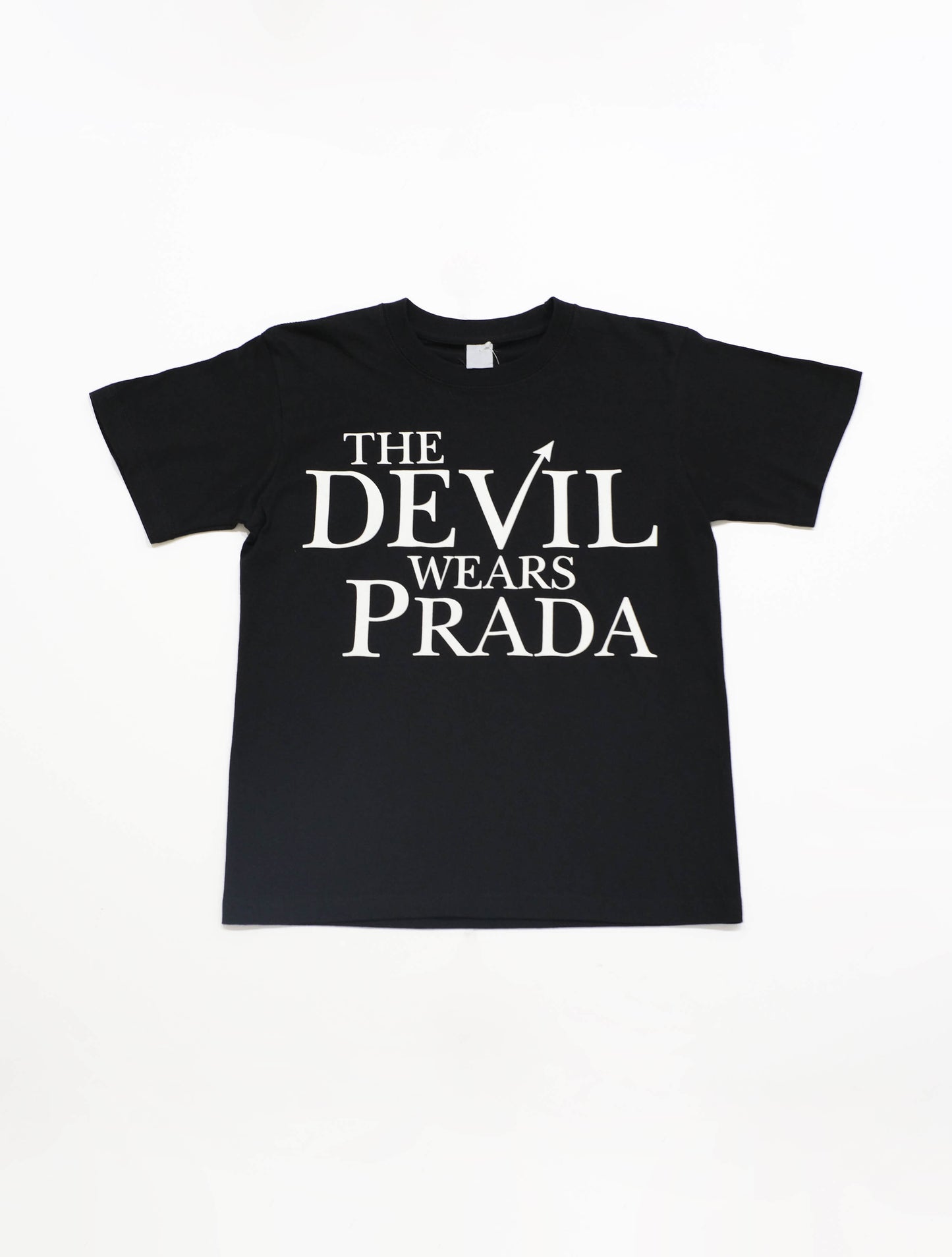 プラダを着た悪魔 LOGO Tee (JACKSON MATISSE)
