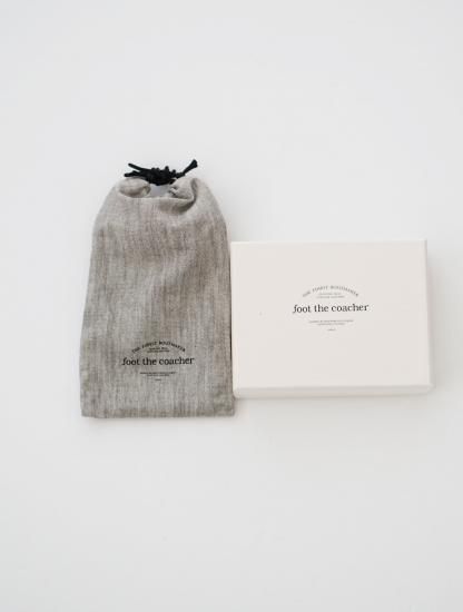 ショートジップウォレット black×white (foot the coacher)