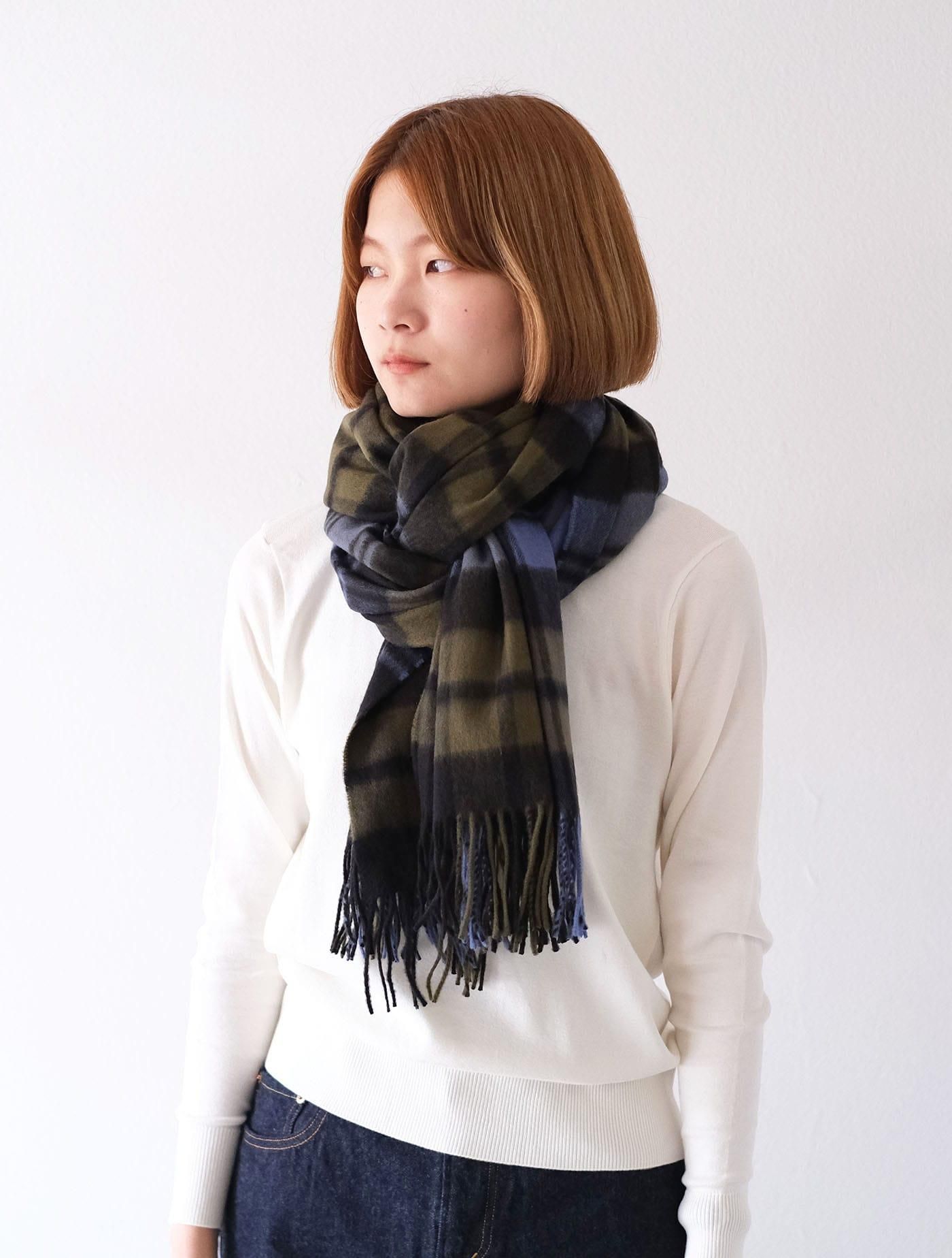 春の寒い日に】Johnstons of Elgin カシミヤウール ストール