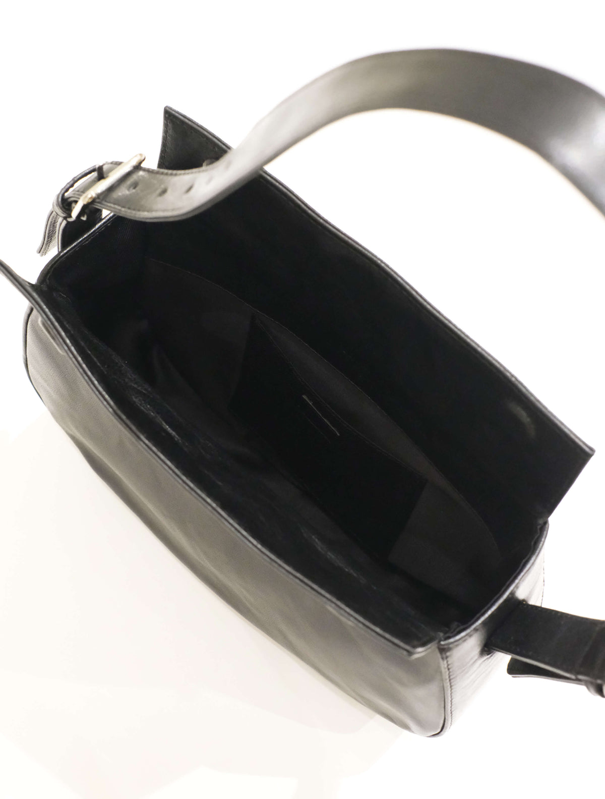 CURVE SHAPE BAG (toca)