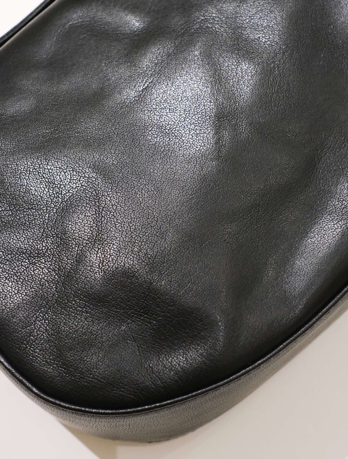 CURVE SHAPE BAG (toca)