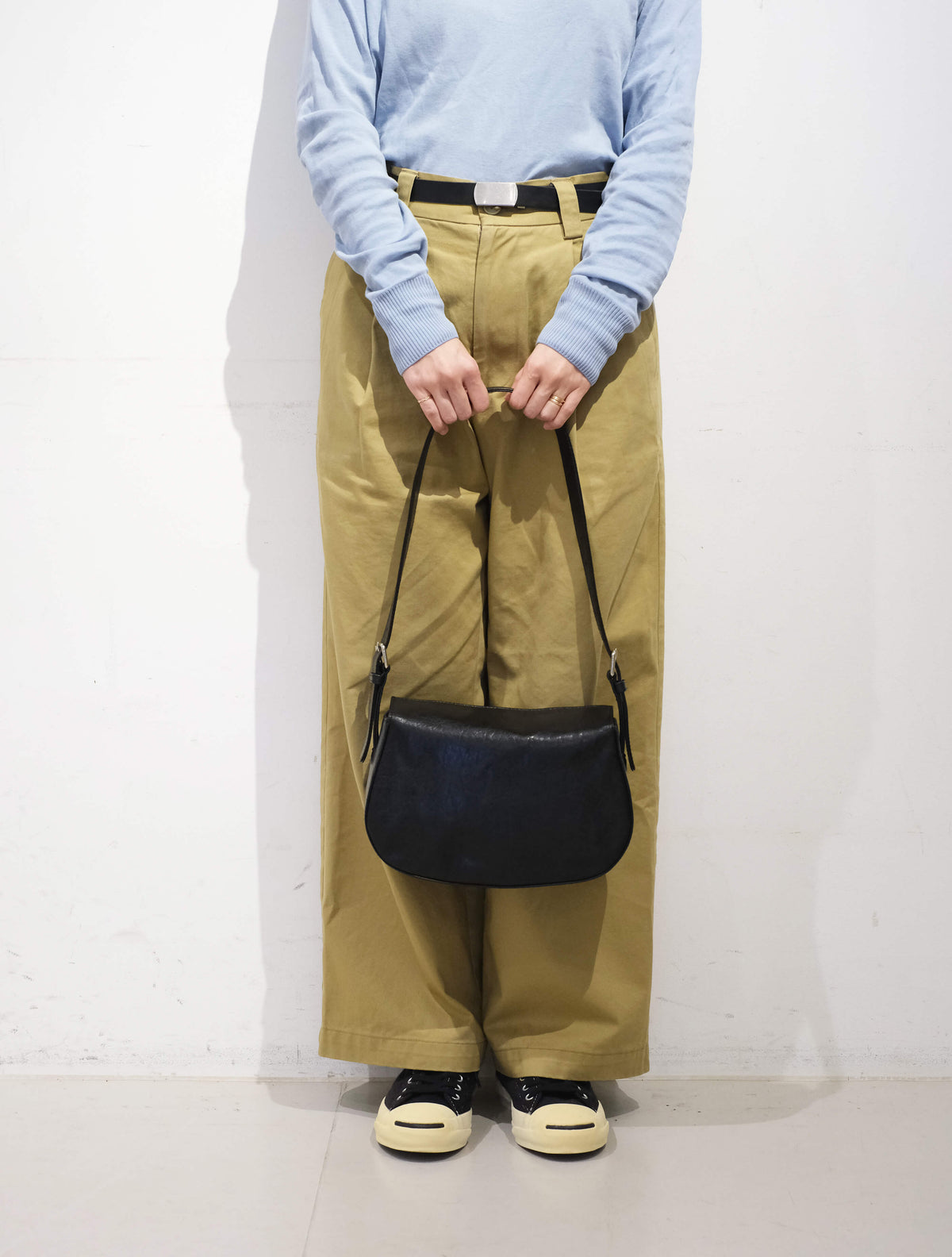 CURVE SHAPE BAG (toca)