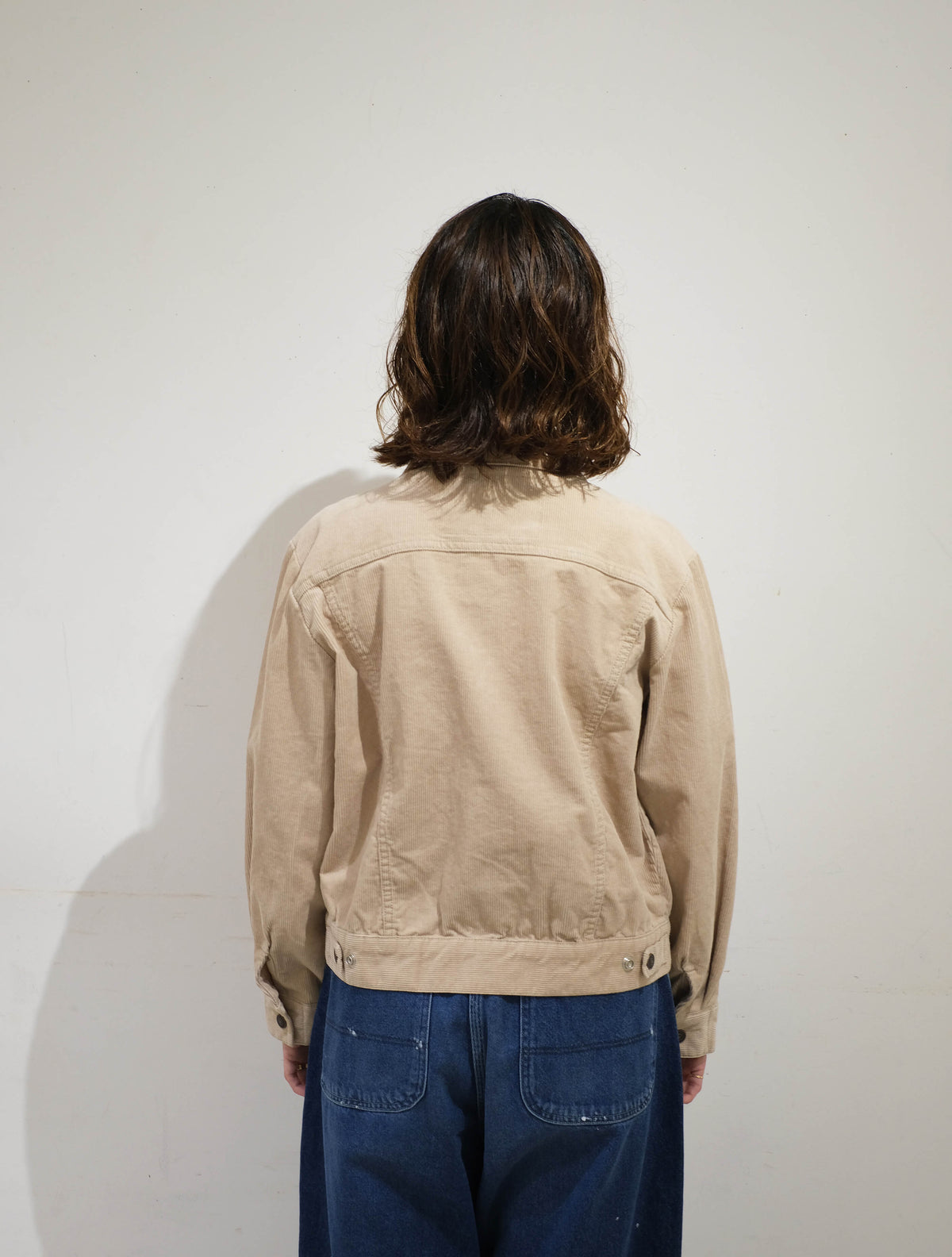 CORDUROY JKT (NECESSARY OR UNNECESSARY)
