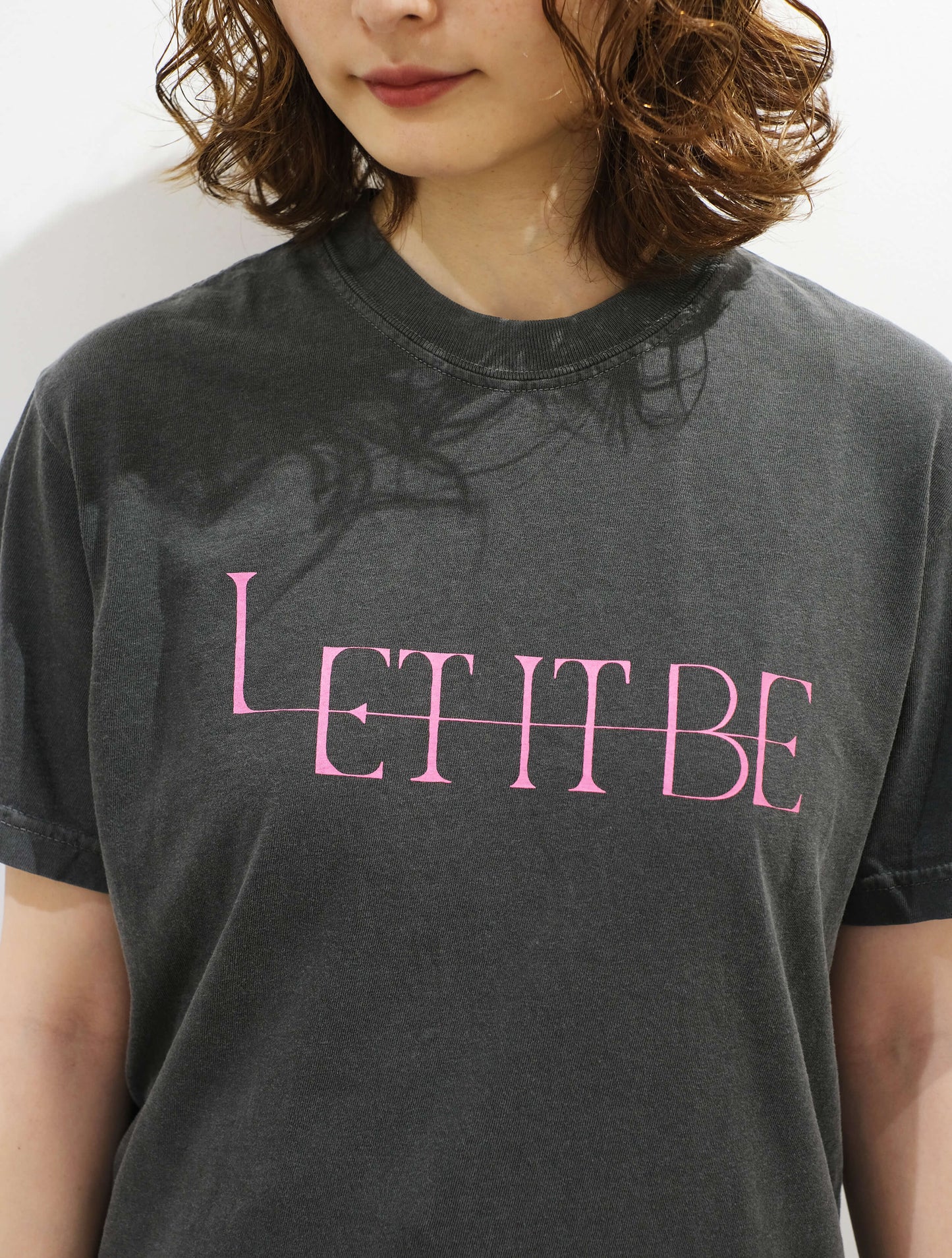 プリントTee "LET IT BE" (Yuta Yamanaka)