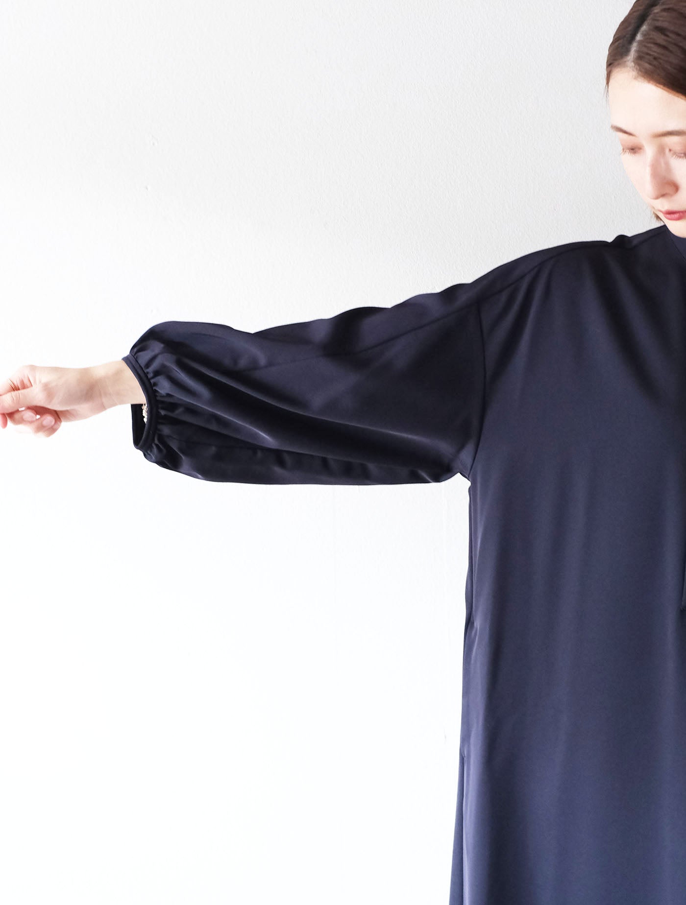 パフスリーブドレス (TICCA)