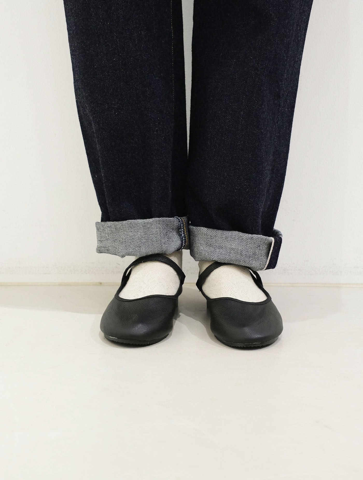 レザーストラップシューズ (CROWN)