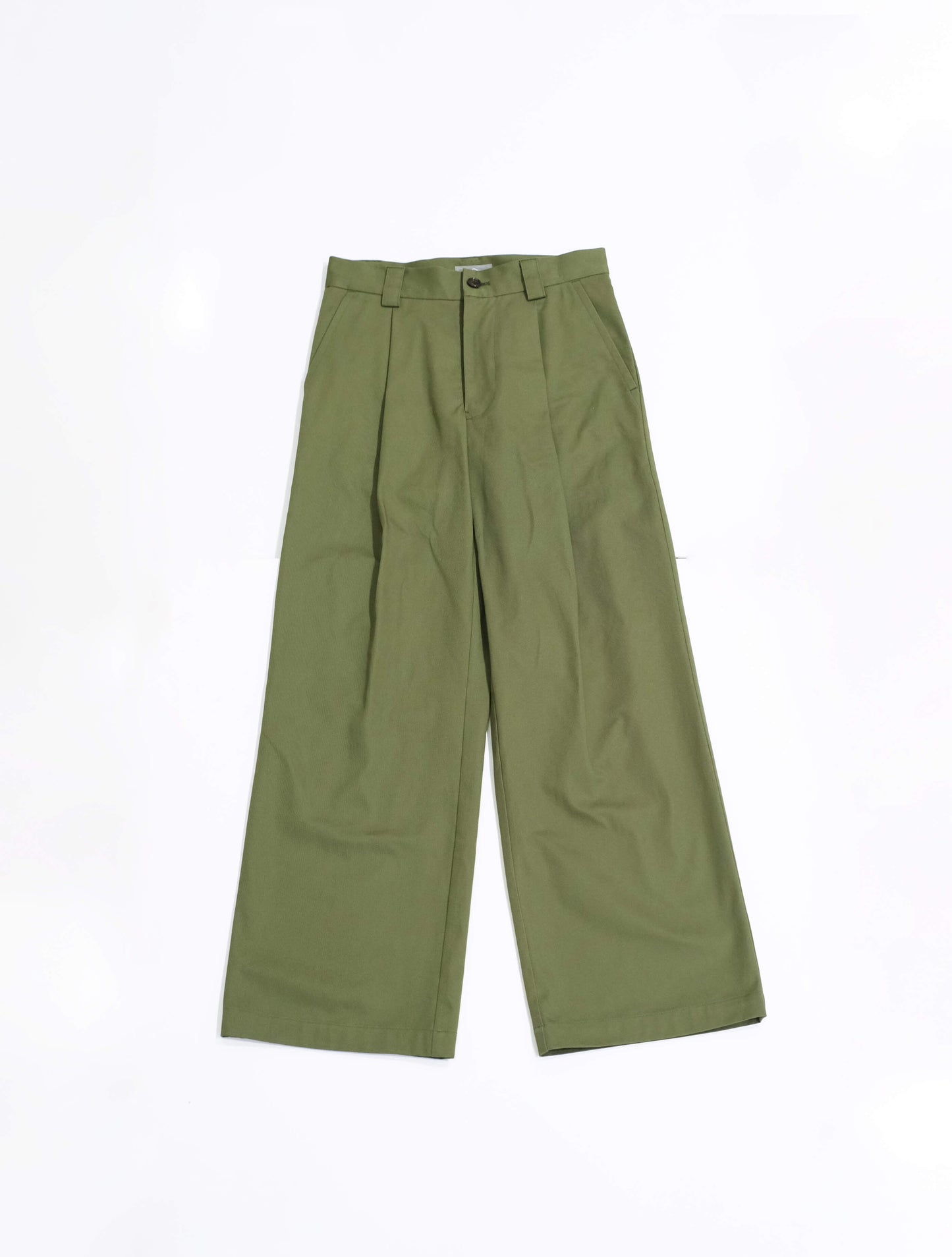 chino pants (Lim home)