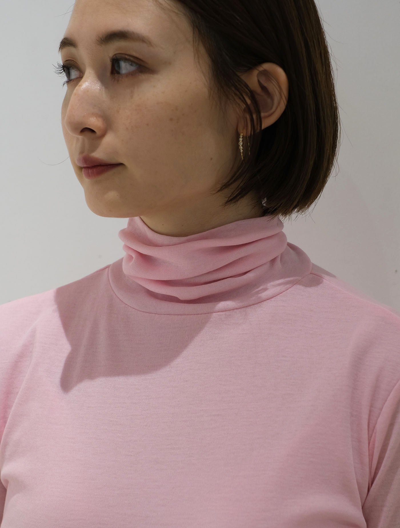 sheer rib jersey turtle neck (Lim home)