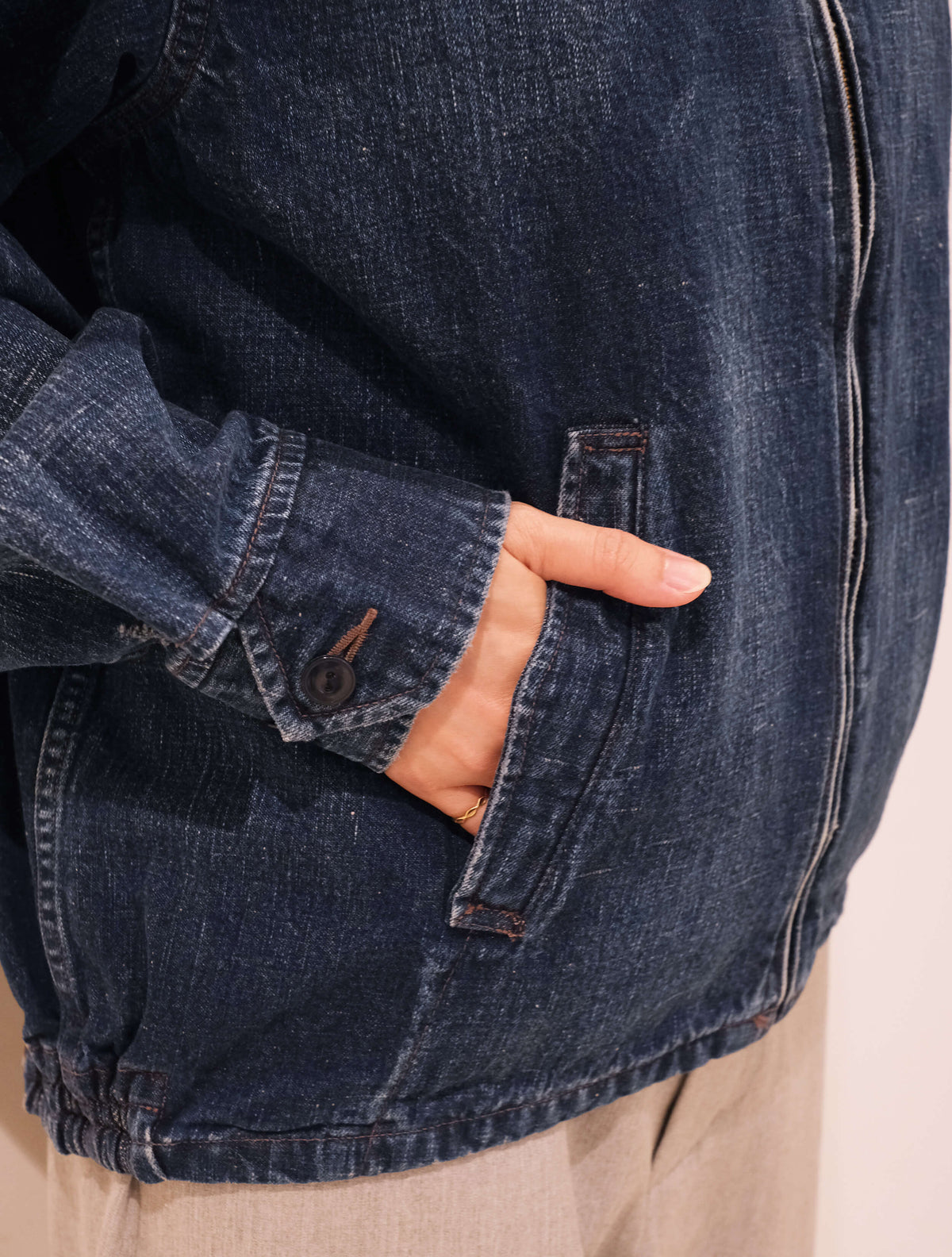 TOWN DENIM VINTAGE (NECESSARY OR UNNECESSARY)