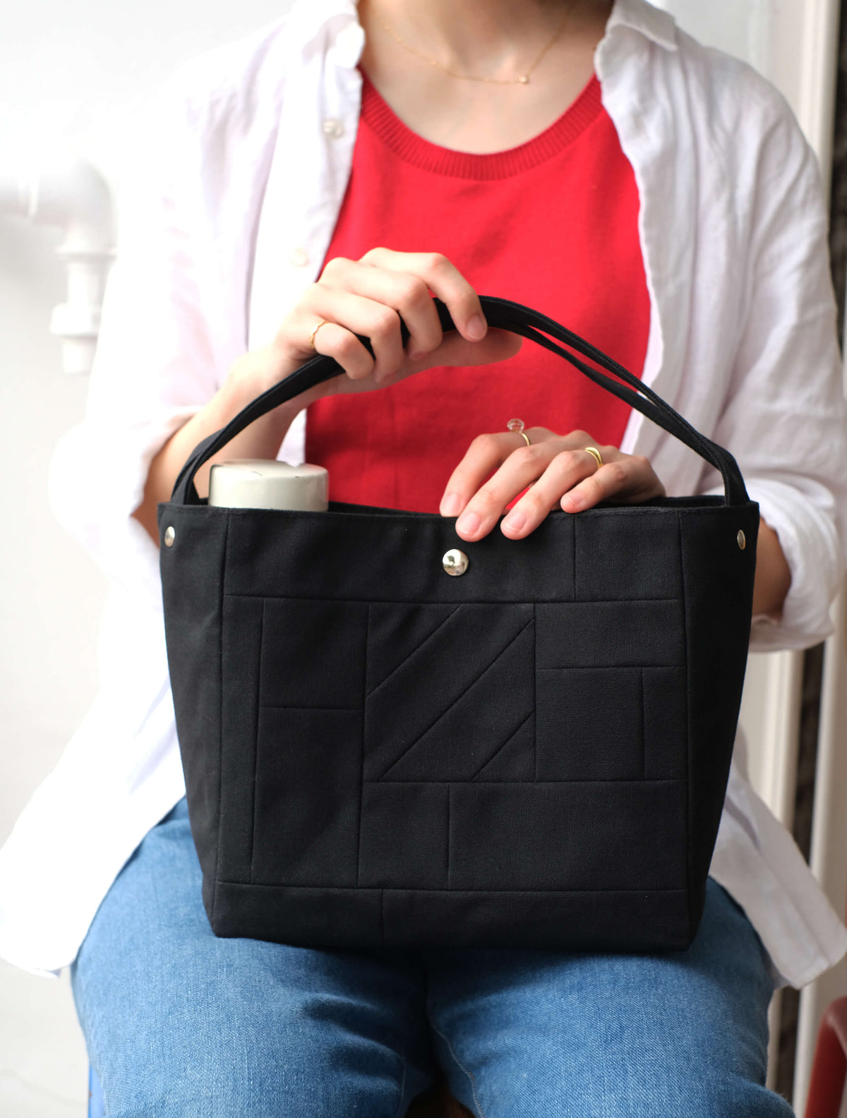 Square tote S -MOSAIC- Black (CUBIE)