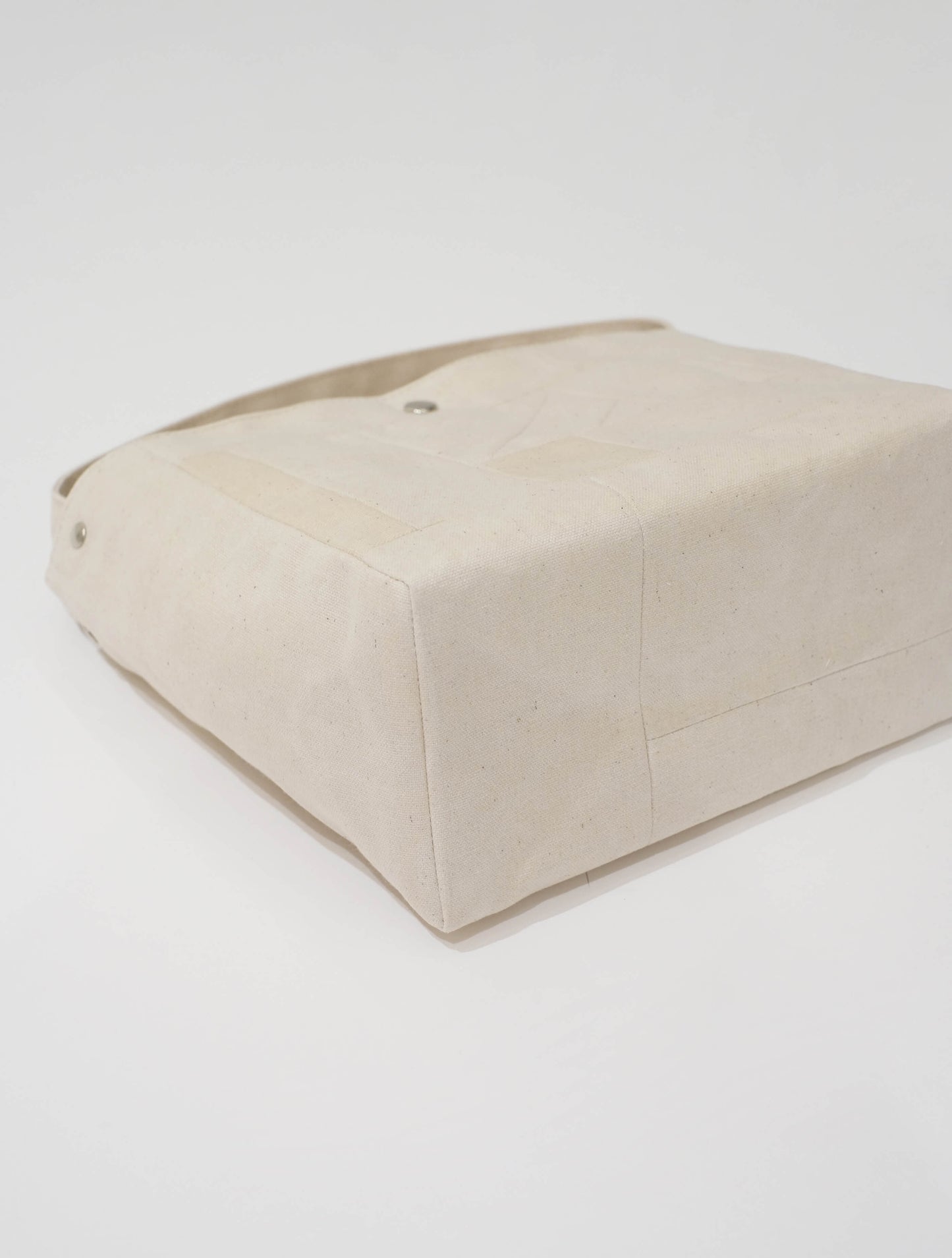 Square tote S -MOSAIC- (CUBIE)