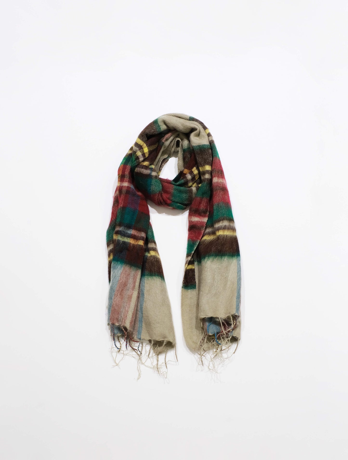 STOLE 19  (hint hint)