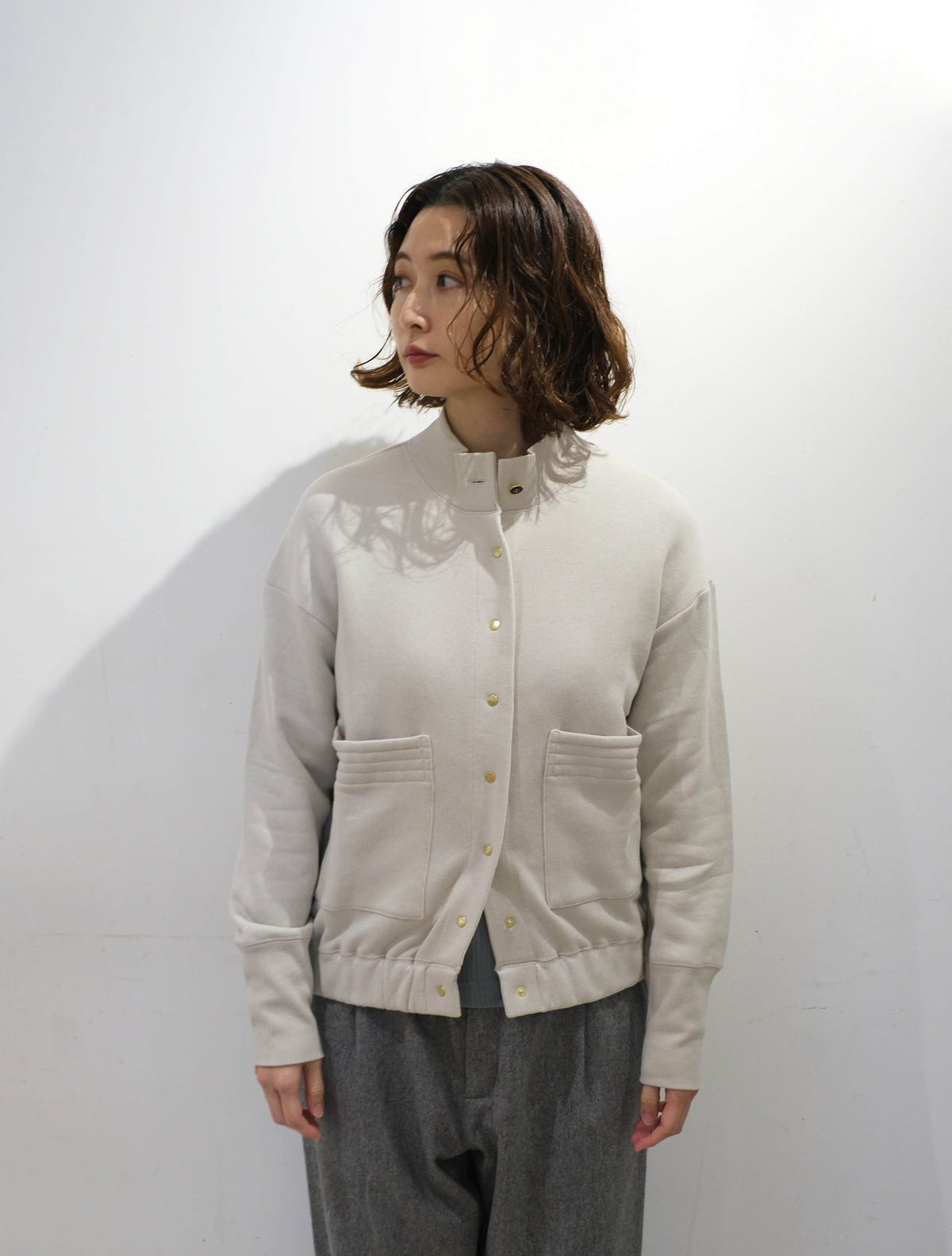 Button flyのスウェット (CHEVAL plus)
