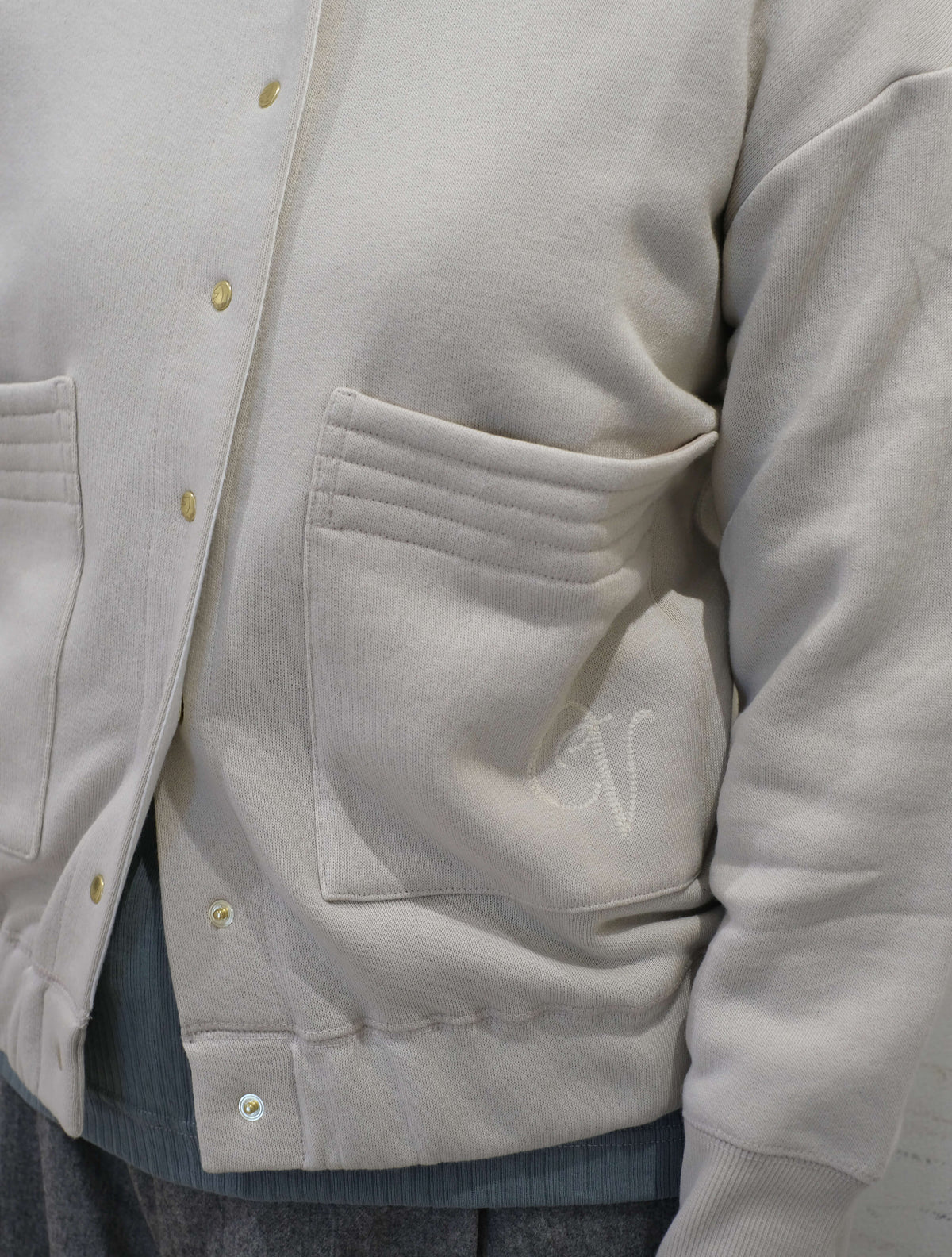 Button flyのスウェット (CHEVAL plus)