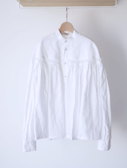 Scye | linen tuck blouse  white