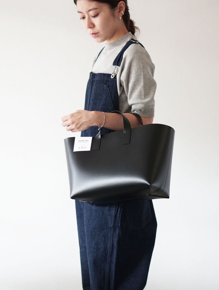 ambienteLEATHER TOTE S |