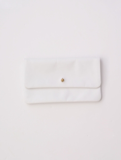 single flap wallet  white　