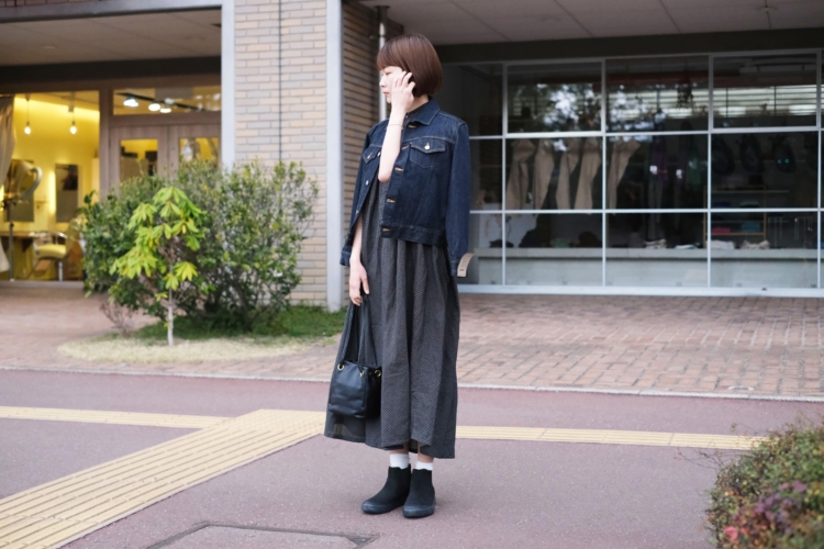 ambienteprinted linen tuck dress black 